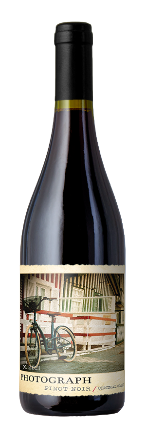 Photograph Central Coast Pinot Noir 2021