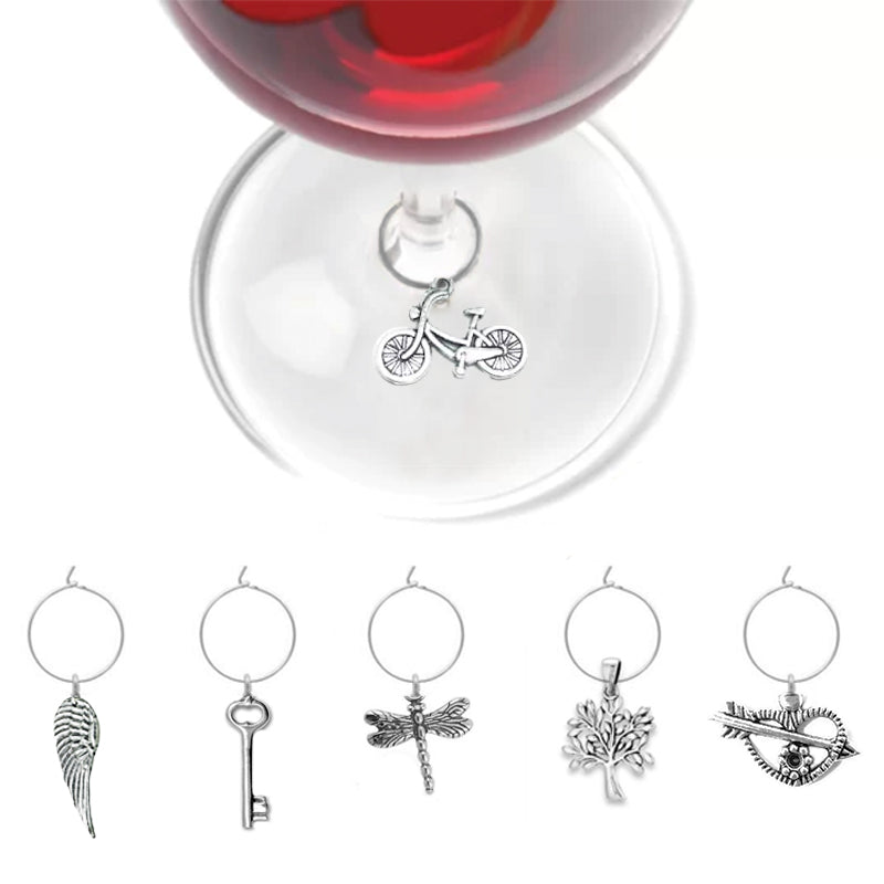 Aylifu Wine Glass Charms,Set of 6 Letter Wine Glass Tag Decoration Ring  Cork Charms for Party Gathering